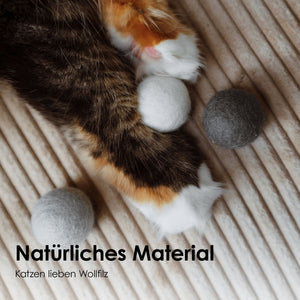 Graue Katzen Filzbällchen Filz